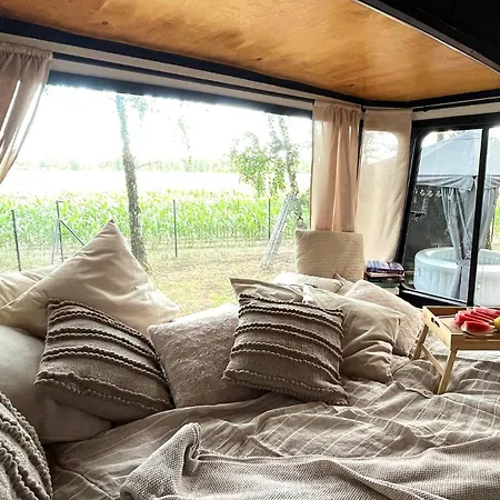 Dom Bus Twój Leśny Azyl Z Prywatnym Jacuzzi Dom wakacyjny *